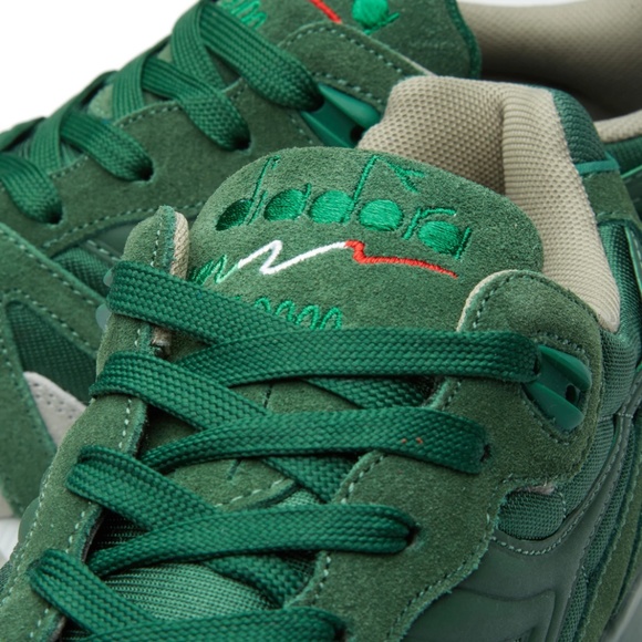 green diadora shoes